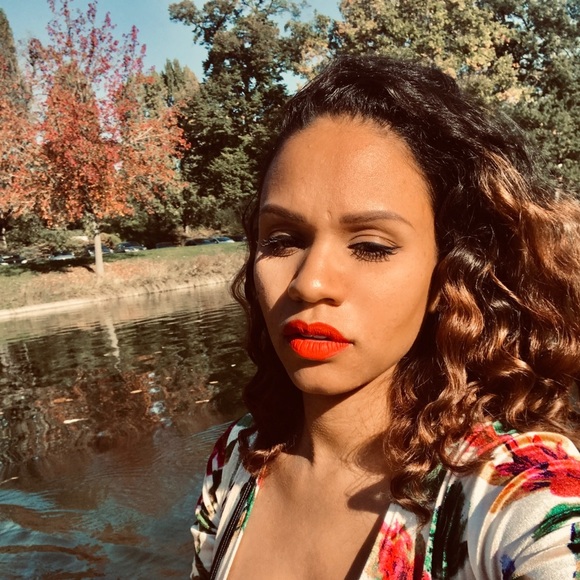 Profile Picture of Tiarra Hammond (@tiarrahamm) on Poshmark