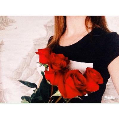 Profile Picture of Juliana (@DanielJStar) on Twitter