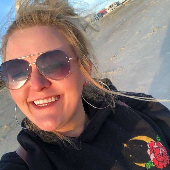 Profile Picture of Ericka Wilson (@ewilson265) on Poshmark