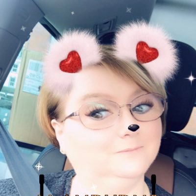 Profile Picture of Sharon England (@shaz0148) on Twitter