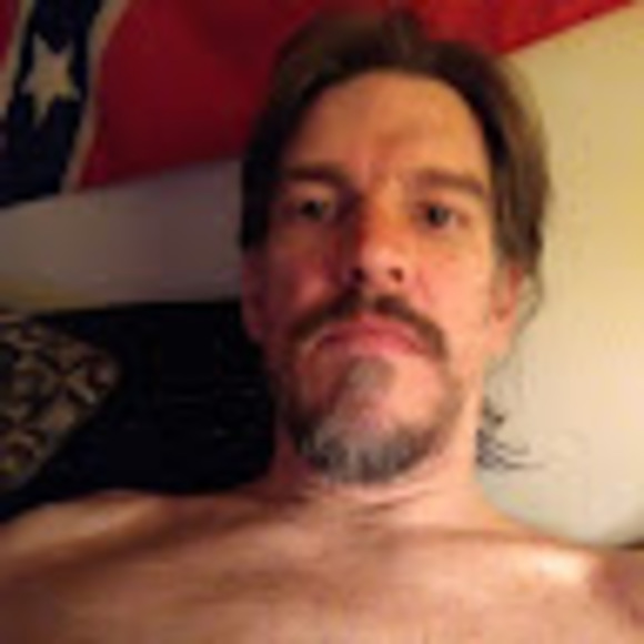 Profile Picture of Zachary Keith (@zkeith889) on Poshmark