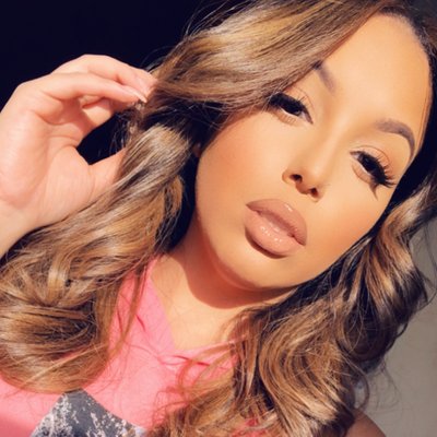 Profile Picture of Maria (@MariaSoFab) on Twitter