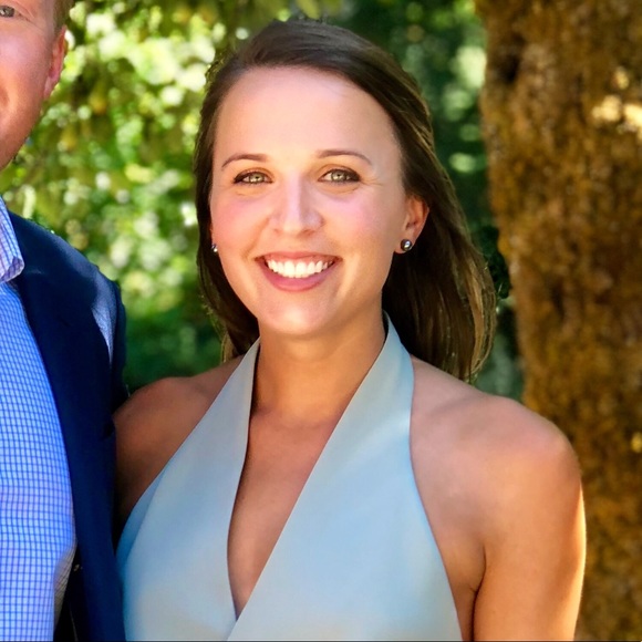 Profile Picture of Annie Mcclorey (@amcclorey) on Poshmark