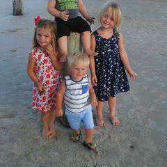 Profile Picture of Bob Plum (@@rplum568) on Tiktok