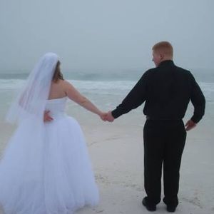 Profile Picture of Chels Peterson (@chelseareneechiara) on Myspace