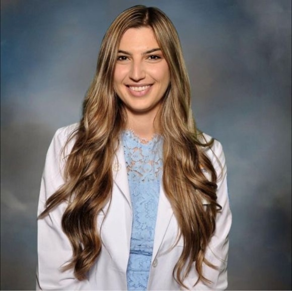 Profile Picture of Alex Augusta (@axaugusta) on Poshmark