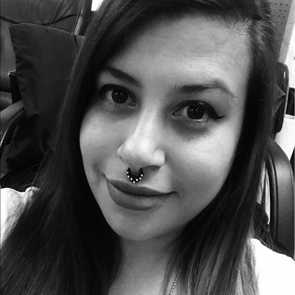 Profile Picture of Erica Marquez (@edmarquez01) on Poshmark