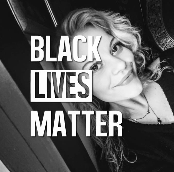 Profile Picture of Hannah Hamby (@hambyhannah) on Poshmark