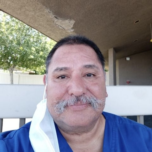 Profile Picture of Mark Gomez (@papagsshop) on Poshmark