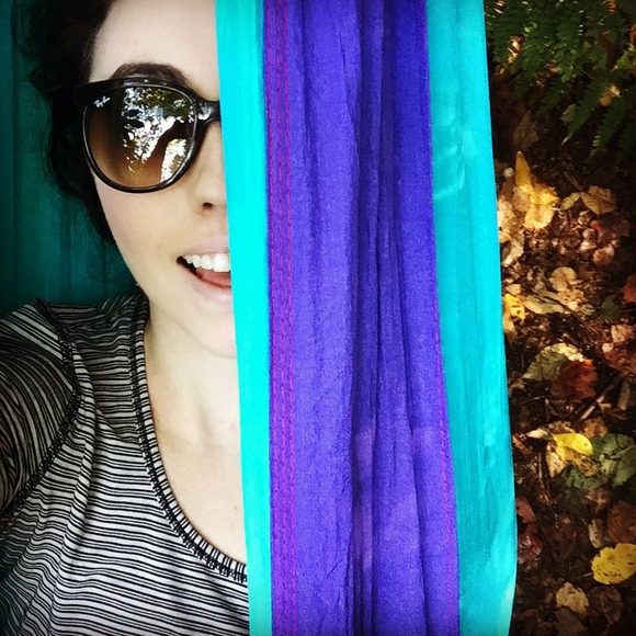 Profile Picture of Alexa Bumgarner (@alexa_bumgarner) on Poshmark