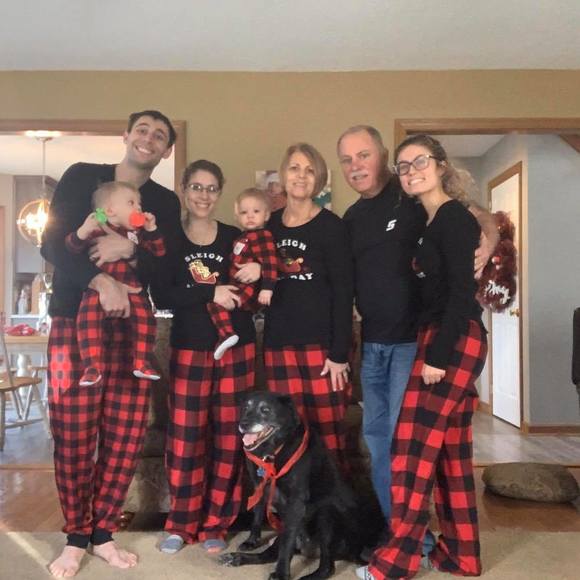 Margaret Cherol - Poshmark Profile Picture of Margaret Cherol (@sissy0328) on Poshmark