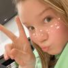 Profile Picture of 🦋Fanpage🦋 (@@isabelle._.cherry) on Tiktok