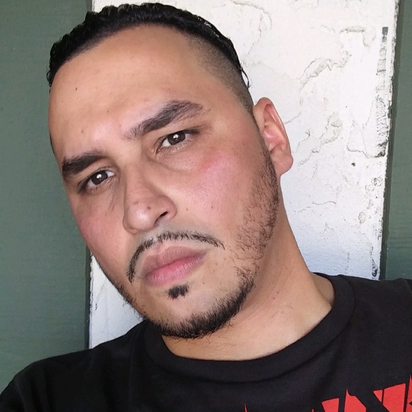 Profile Picture of Malek Yafi (@malekyafi) on Poshmark
