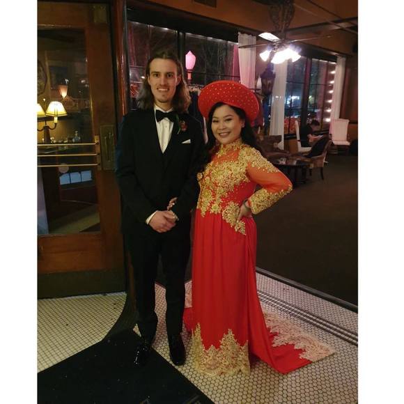 Profile Picture of Michelle Huynh (@mghuynh) on Poshmark