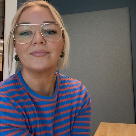 Profile Picture of Mariah Ferries (@makiahm) on Poshmark