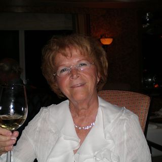 Profile Picture of Lucille Langlais (@lucille.langlais.7) on Facebook