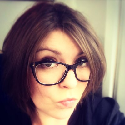 Profile Picture of Laura Bertin (@LBerts42) on Twitter