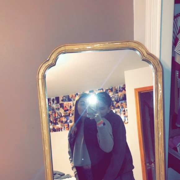 Profile Picture of Katie Iiams (@kiiams3) on Poshmark