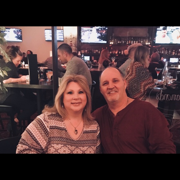Profile Picture of Joann Kirkland (@joannk18) on Poshmark