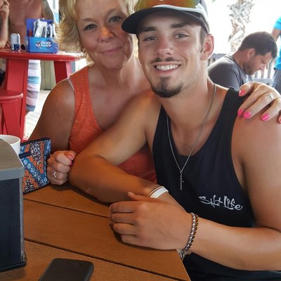 Patty Walls - Twitter Profile Picture of Patty Walls (@ballmom6) on Twitter