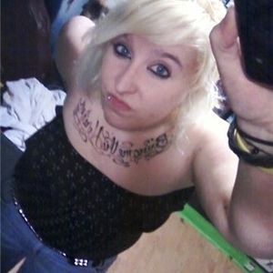 Profile Picture of Jasmyne Crider (@ifyoucanwaittilligethome) on Myspace