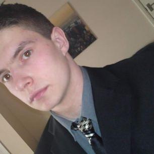 Profile Picture of Darren Neil (@Dazza_7) on Twitter