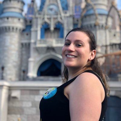 Profile Picture of Carrie Schultz (@CarrieSchultz14) on Twitter