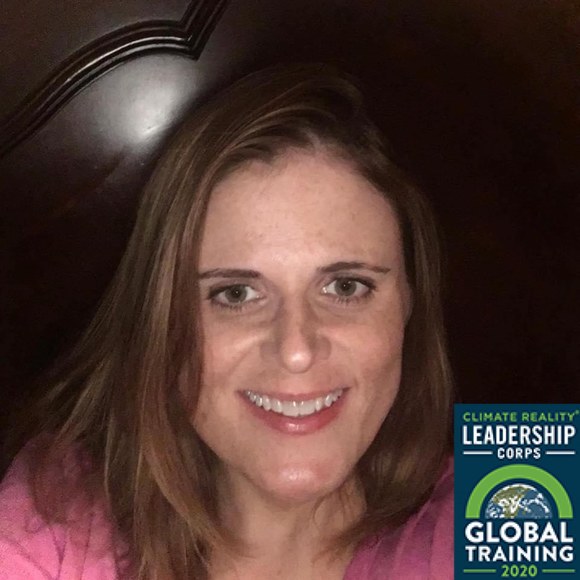 Profile Picture of Laura Gennett (@lauragennett) on Poshmark