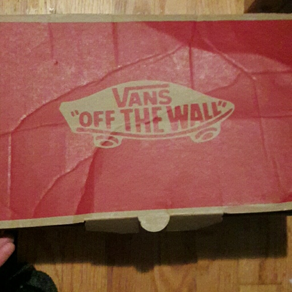 Profile Picture of Devin Perez (@devin_a_p) on Poshmark