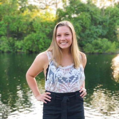 Profile Picture of Caroline Daniels (@carolined350) on Twitter