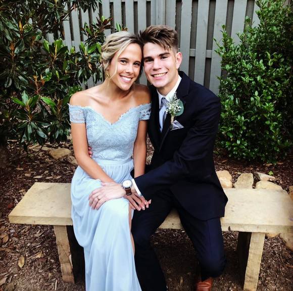 Profile Picture of Luke Neiman (@lukeneiman) on Poshmark