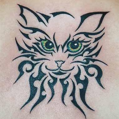 Profile Picture of Lisa Driscoll (@lizzyd1968) on Twitter