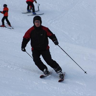 Profile Picture of Stu Oliver (@StuartOliver8) on Twitter