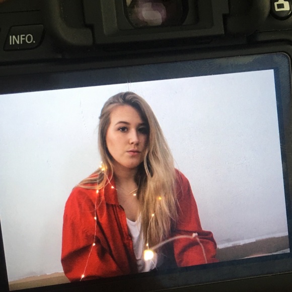 Profile Picture of Abby Kellgren (@abbykellgrem) on Poshmark