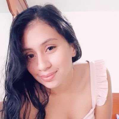Profile Picture of IrisMena (@IrisMena17) on Twitter
