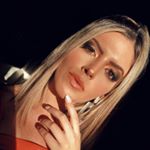 Profile Picture of CAROLINA ✨ (@carolfaria__) on Instagram