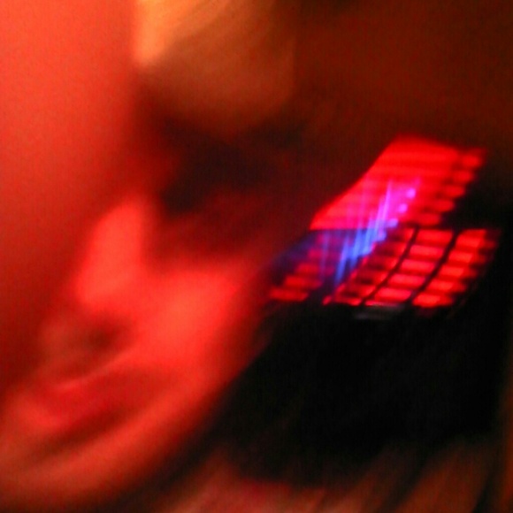 Profile Picture of Ivonee Gomez (@ivoneemon) on Poshmark