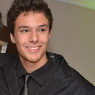 Profile Picture of Daniel Moschella (@mousedobau) on Twitter