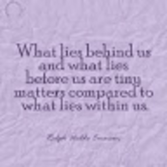 Profile Picture of Donnalee Garofalo (@donnaleere) on Poshmark