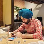 Profile Picture of Simran Chandi (@simranjeet._.singh) on Instagram