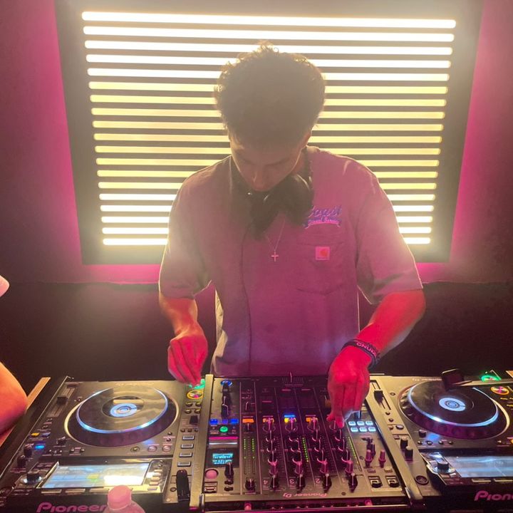 Profile Picture of john santoro (@johnsantoro69) on Tiktok