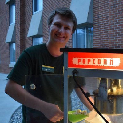 Profile Picture of Alexander Barker (@CRZYSPZ) on Twitter