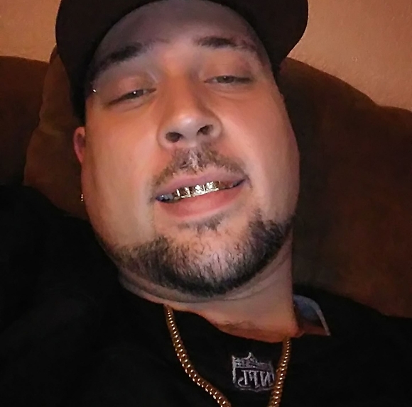 Profile Picture of Jason Tarantola (@jpharogng) on Poshmark