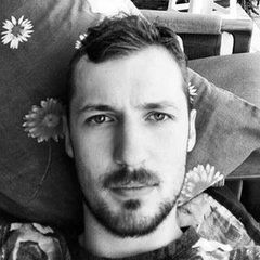 Profile Picture of Tom (@tommythumper) on Tiktok