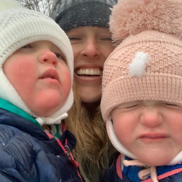 Profile Picture of Dominique Toomey (@dntoomey) on Poshmark