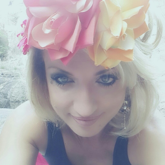 Profile Picture of Tanisha Allen (@tallenams) on Poshmark