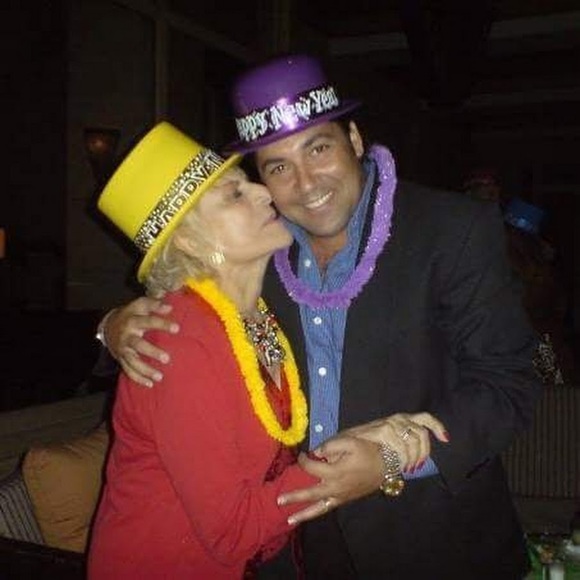 Profile Picture of Leonardo Marrero (@leomarrero74) on Poshmark