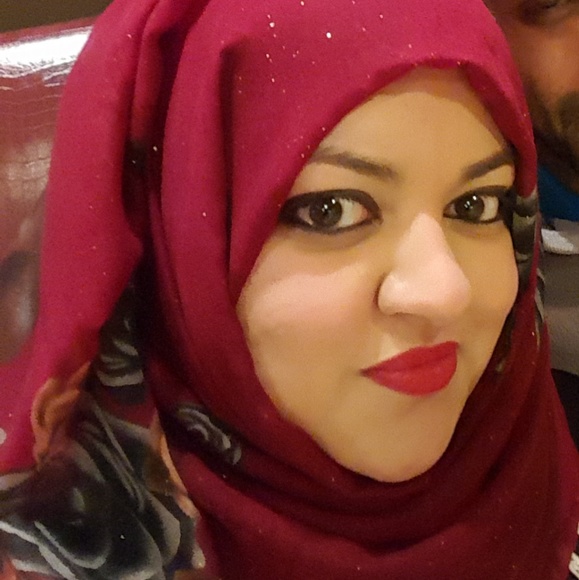 Profile Picture of Sajida Hameer (@sajibrahim) on Poshmark