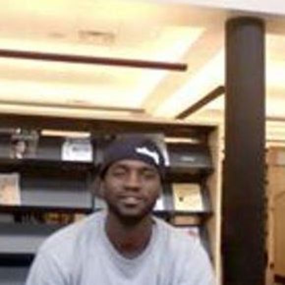 Profile Picture of Gregory Foster (@gregoryfoster) on Poshmark