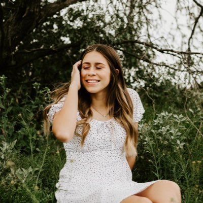 Profile Picture of Shelby Alvarez (@shelbyalvarez26) on Twitter